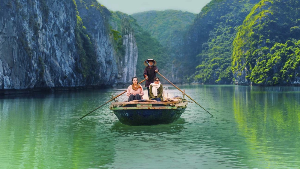 ảnh poster phim 14 Ngày 12 Đêm (14 Days, 12 Nights)