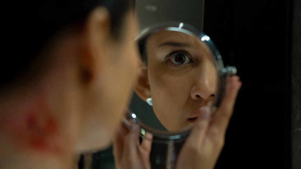 ảnh poster phim A Normal Woman