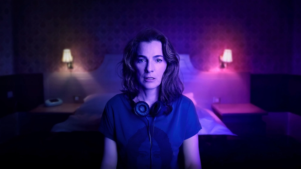 ảnh poster phim Alice Lạc Lối (Losing Alice)