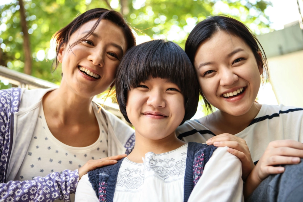 ảnh poster phim Án mạng học đường (Thread Of Lies)