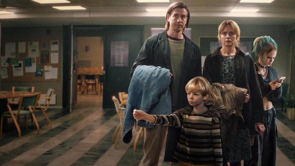 ảnh poster phim Buông Bỏ (Let Go)