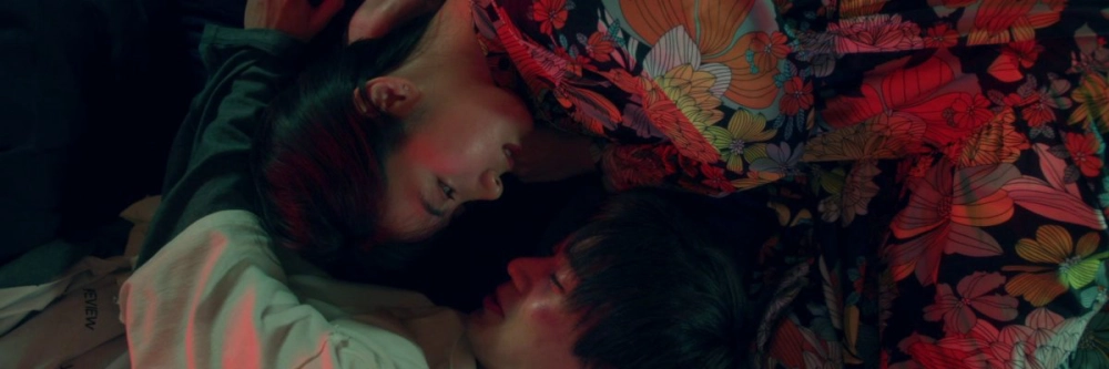 ảnh poster phim Chiến Tranh Thời Thiếu Nữ (The Midnight Maiden War)