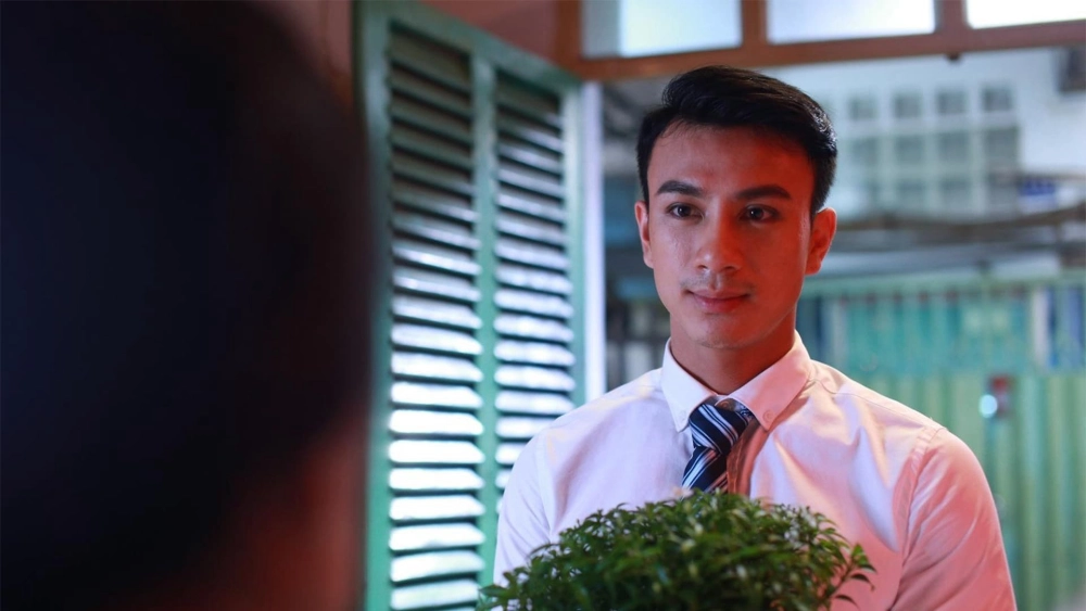 ảnh poster phim Có căn nhà nằm nghe nắng mưa (Like an Old House)