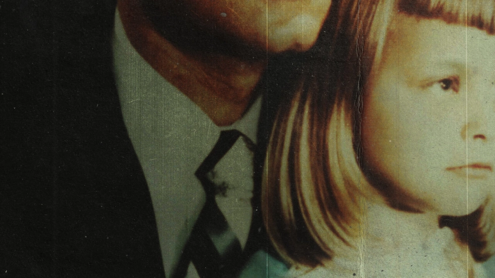 ảnh poster phim Cô gái trong bức ảnh (Girl in the Picture)