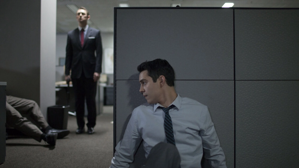 ảnh poster phim Công việc nguy hiểm (Not Safe for Work)