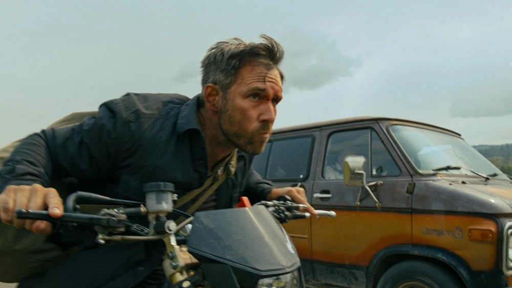 ảnh poster phim Cuộc Truy Đuổi Tốc Độ (Get Fast)