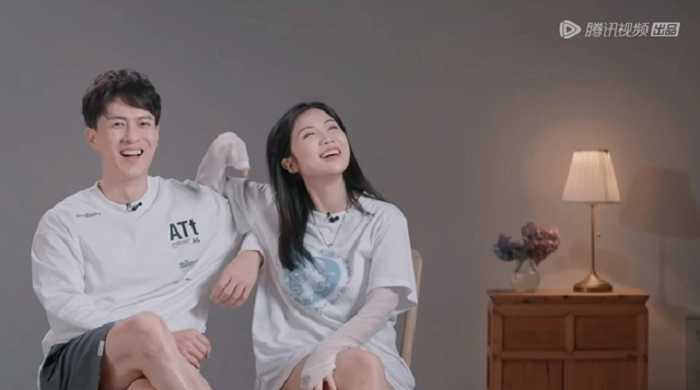 ảnh poster phim Điều Nhỏ Bé Mang Tên Tình Yêu (A Little Thing About Love)