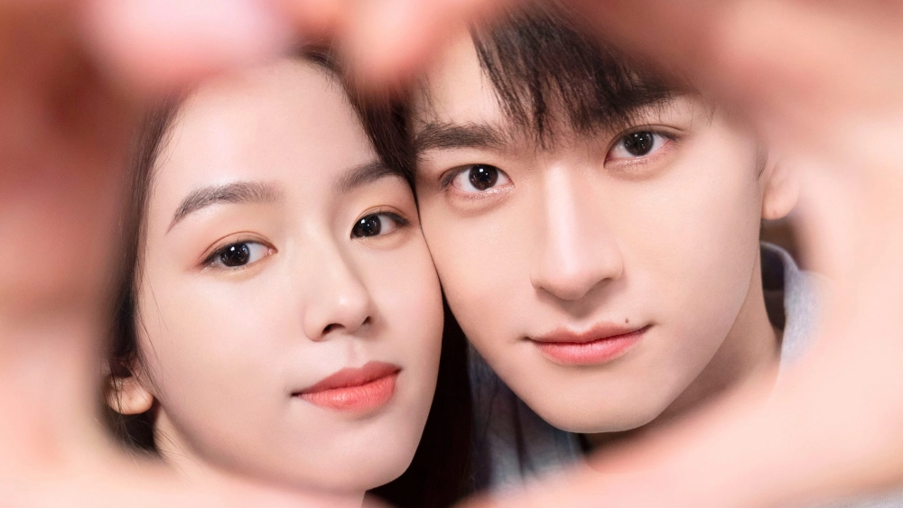 ảnh poster phim Đừng Rung Động Vì Anh (Everyone Loves Me)