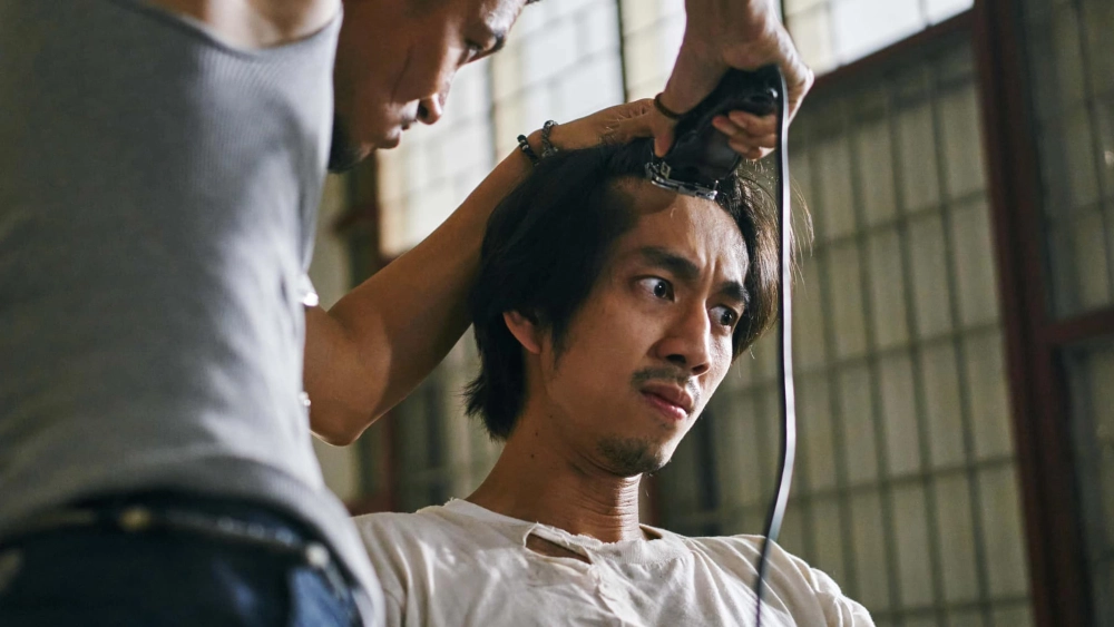 ảnh poster phim Tuổi Trẻ 2001 (In Youth We Trust)