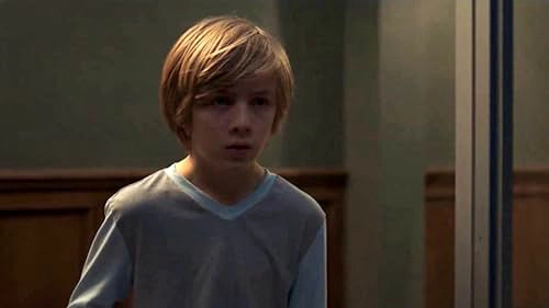 ảnh poster phim Eli