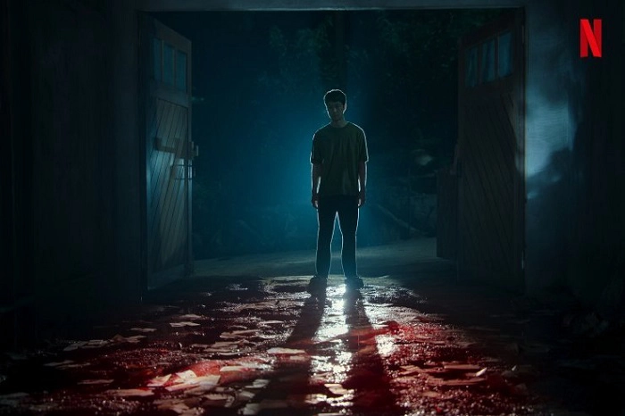 ảnh poster phim Gia Đình Kiểu Mẫu (A Model Family)