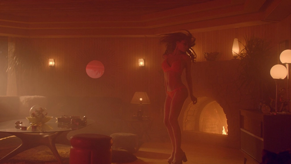 ảnh poster phim Ham Muốn (Desire)