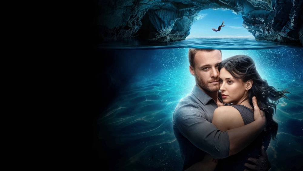 ảnh poster phim Hang Xanh (Blue Cave)