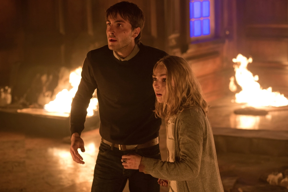 ảnh poster phim Hành Lang Bí Ẩn (Down a Dark Hall)