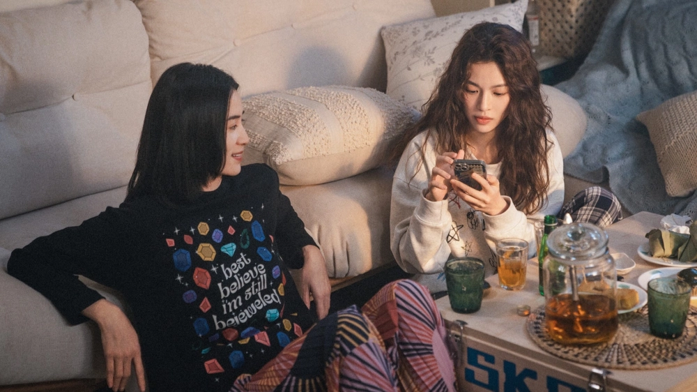 ảnh poster phim Hảo Đông Tây (Her Story)