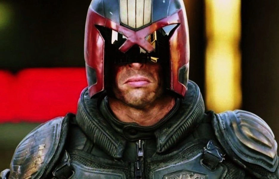 ảnh poster phim Hội Thẩm Phán (Dredd)