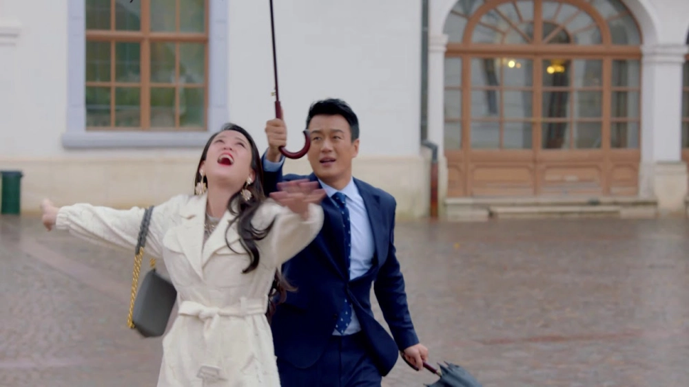 ảnh poster phim Hơn Cả Tình Yêu