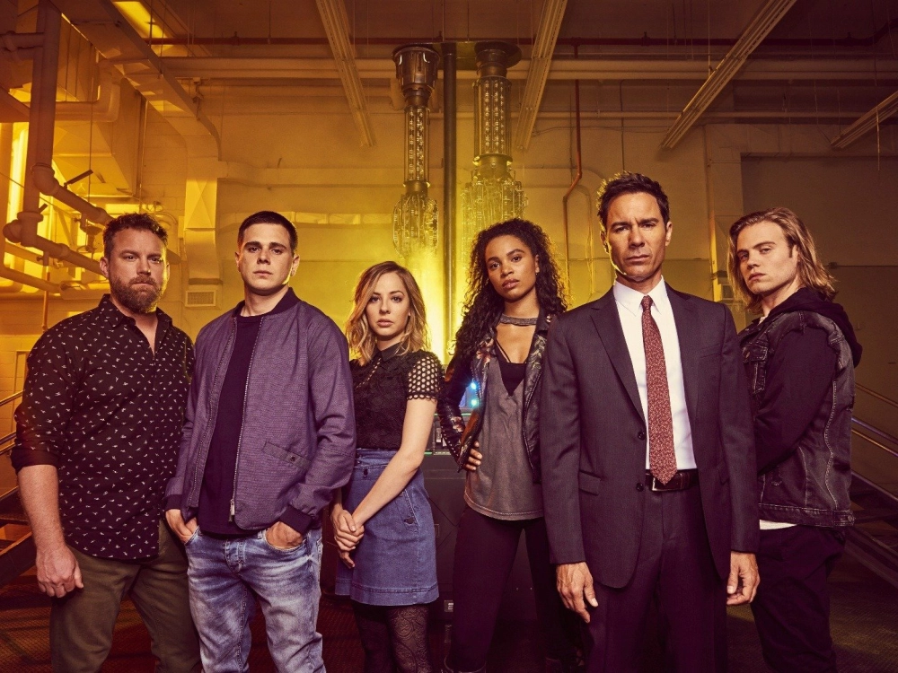 ảnh poster phim Kẻ Du Hành (Phần 2) (Travelers (Season 2))