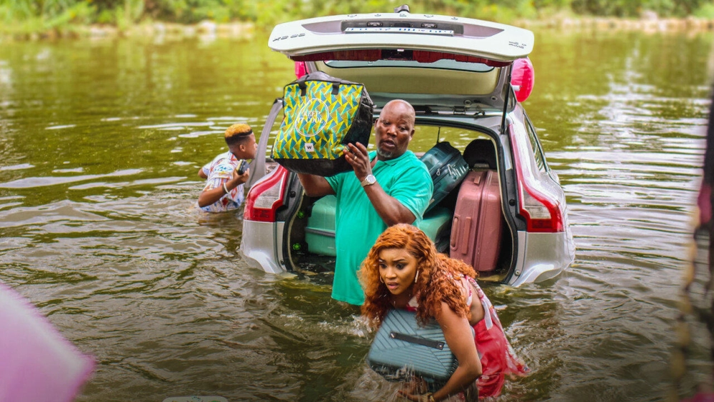 ảnh poster phim Kỳ Nghỉ Lễ Thảm Họa (Disaster Holiday)