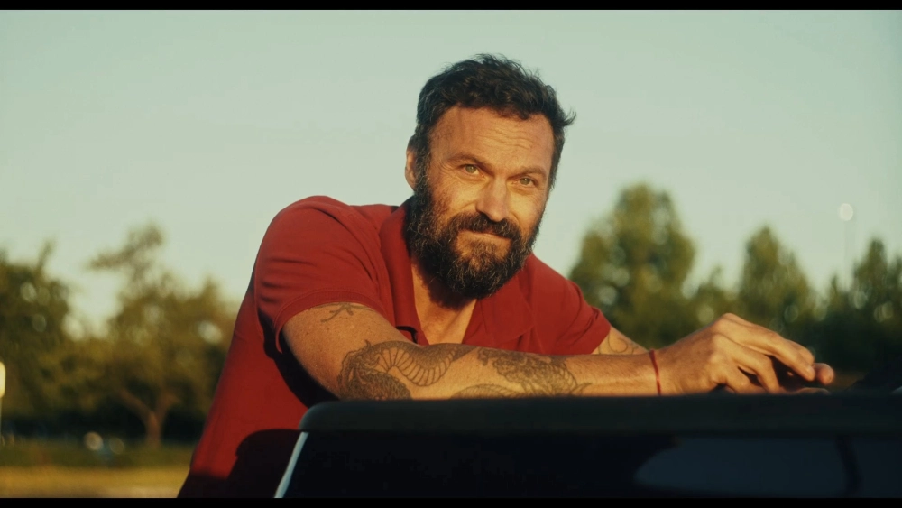 ảnh poster phim Last the Night