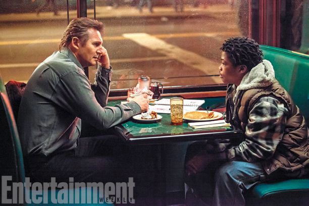 ảnh poster phim Lối Đi Giữa Rừng Bia Mộ (A Walk Among the Tombstones)