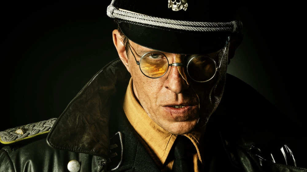 ảnh poster phim Máu và vàng (Blood & Gold)