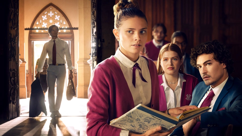 ảnh poster phim Maxton Hall - Die Welt Zwischen Uns (Maxton Hall - The World Between Us)