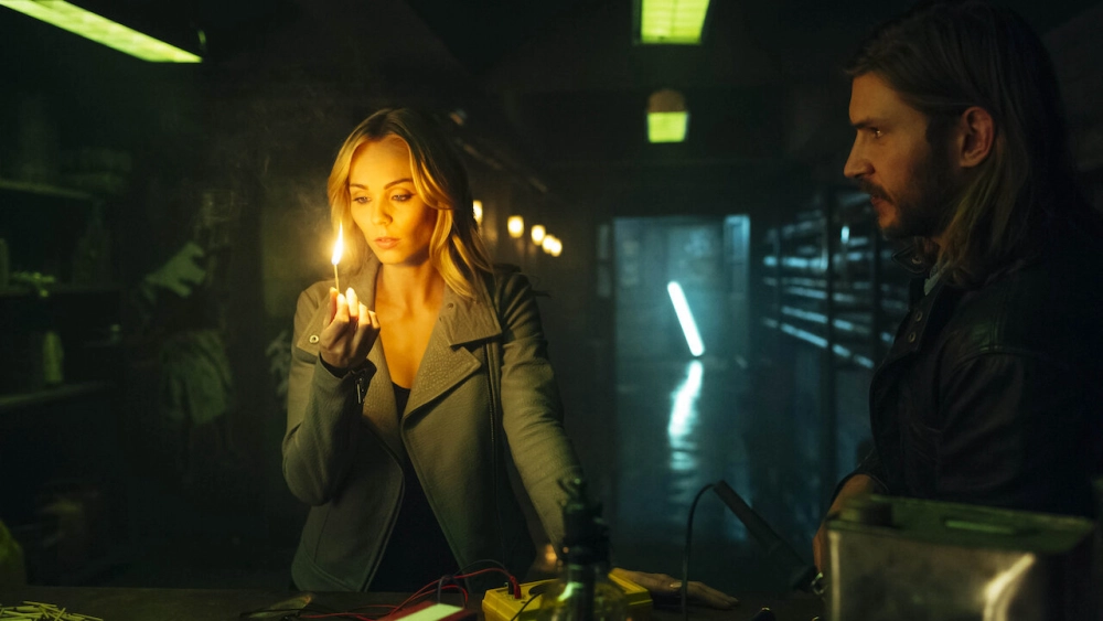 ảnh poster phim Nanh vuốt (Phần 3) (Bitten (Season 3))