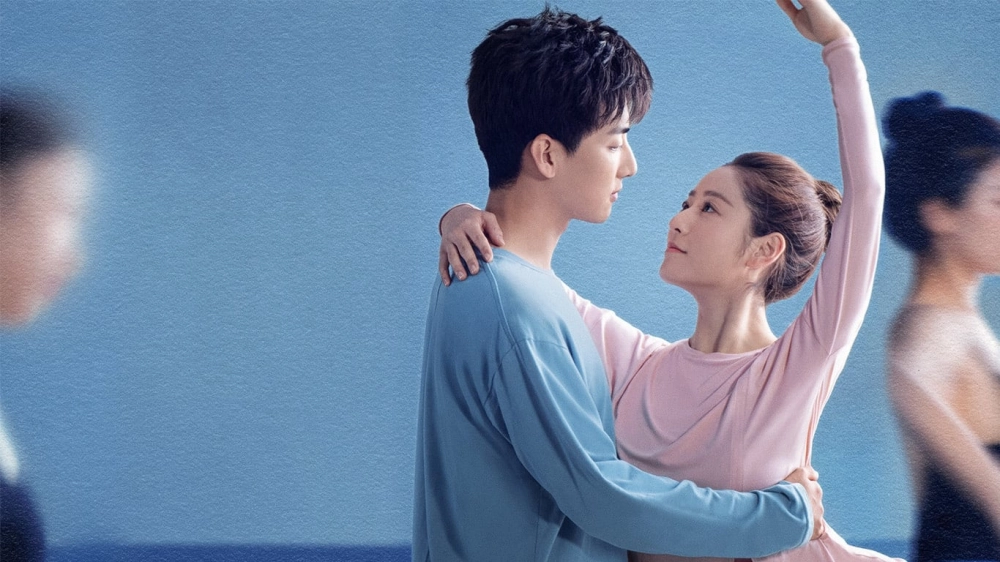 ảnh poster phim Nhón Chân Để Đến Gần Người (Just Dance)