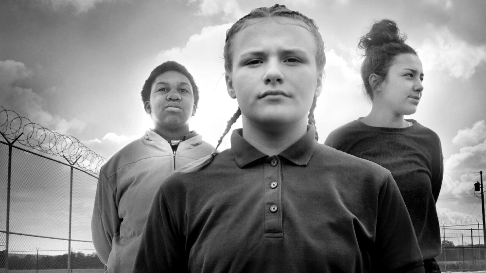 ảnh poster phim Những cô gái sau song sắt (Girls Incarcerated)