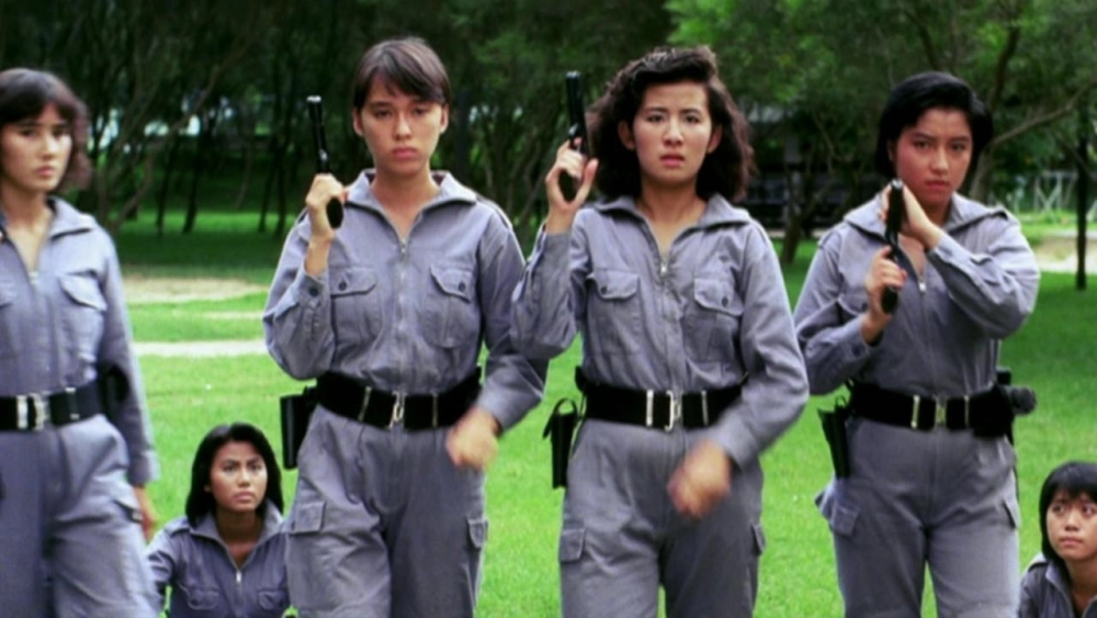 ảnh poster phim Nữ Bá Vương (The Inspector Wears Skirts)