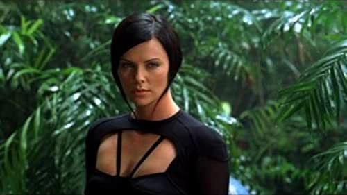 ảnh poster phim Nữ Chiến Binh Tương Laii (Æon Flux)