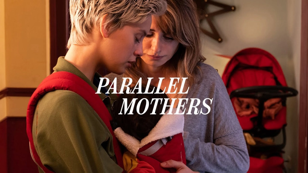 ảnh poster phim Parallel Mothers