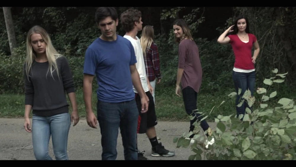 ảnh poster phim Quái Vật Khổng Lồ (American Bigfoot)