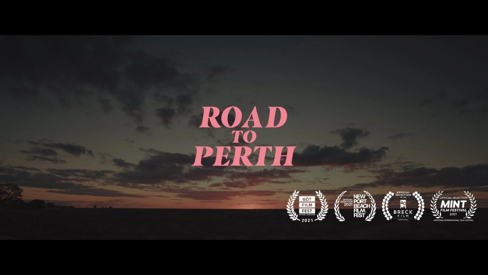 ảnh poster phim Road to Perth