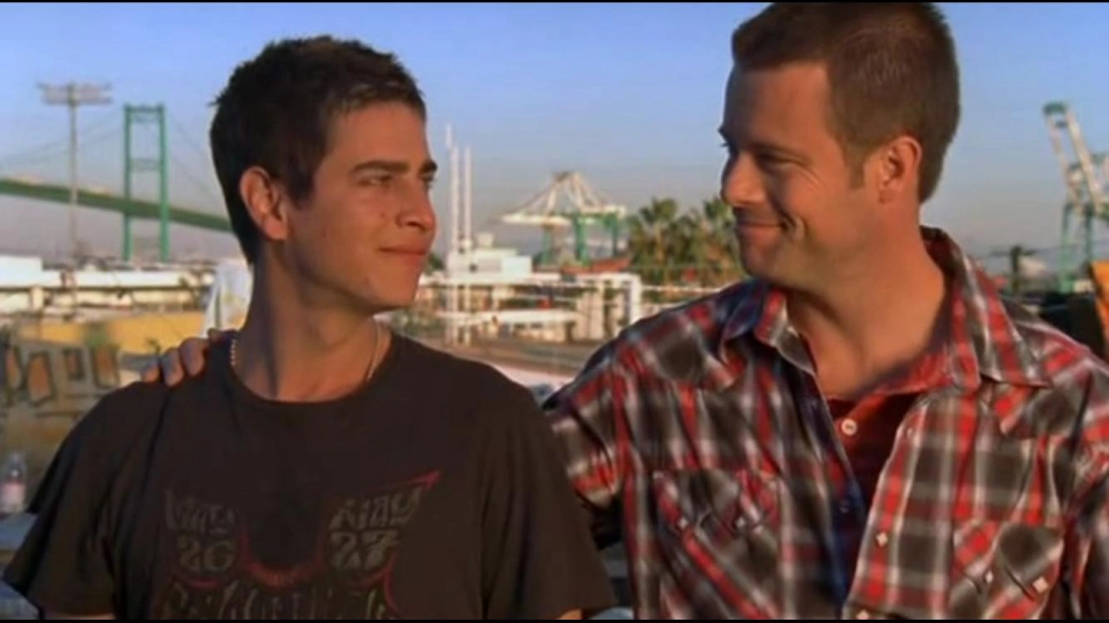 ảnh poster phim Shelter