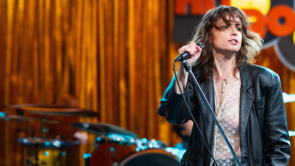 ảnh poster phim Tâm Hồn Nổi Loạn (Beautiful Rebel)