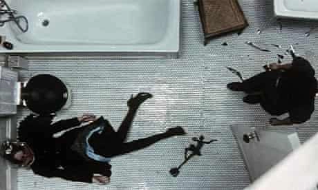 ảnh poster phim Tan Nát (The Broken)