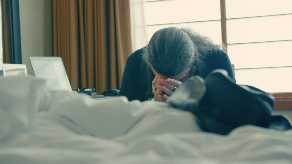 ảnh poster phim Thế Giới Ảo (Playing Hard)