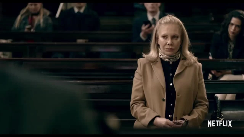 ảnh poster phim Tội ác gia đình (The Crimes That Bind)