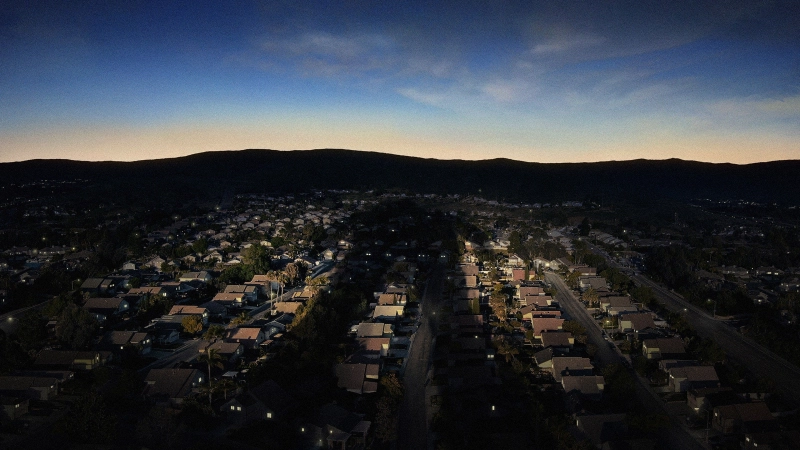 ảnh poster phim Tôi Sẽ Biến Mất Trong Màn Đêm (I'll Be Gone in the Dark)