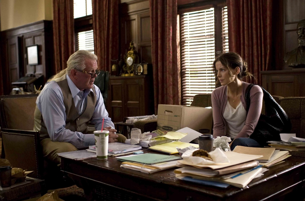 ảnh poster phim Vụ Án Gian Xảo (The Trials of Cate McCall)