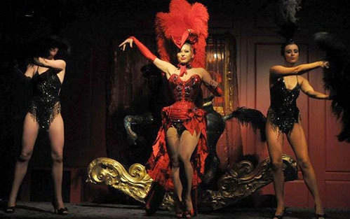 ảnh poster phim Vũ nữ (Burlesque)