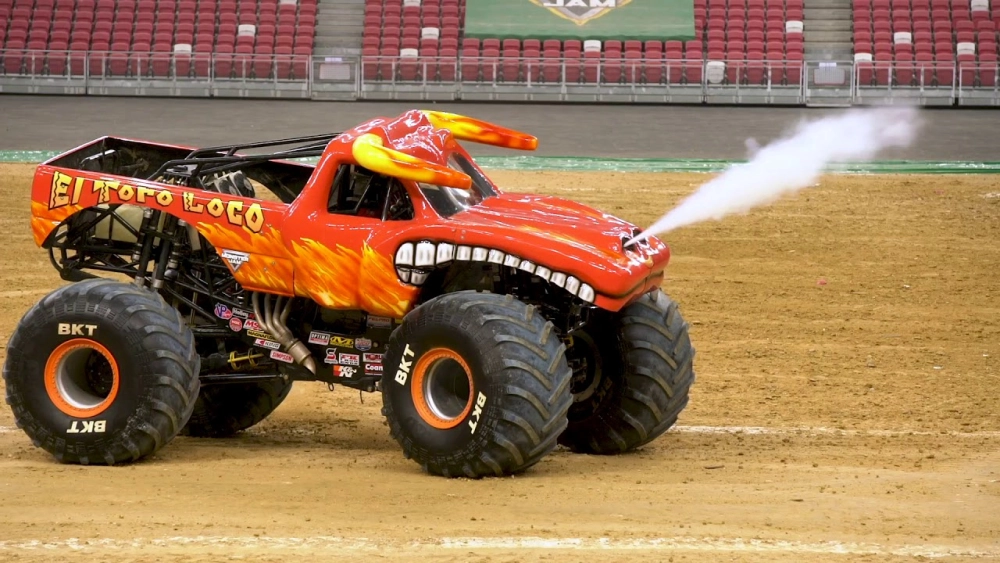 ảnh poster phim Xe Tải Quái Vật (Monster Trucks)