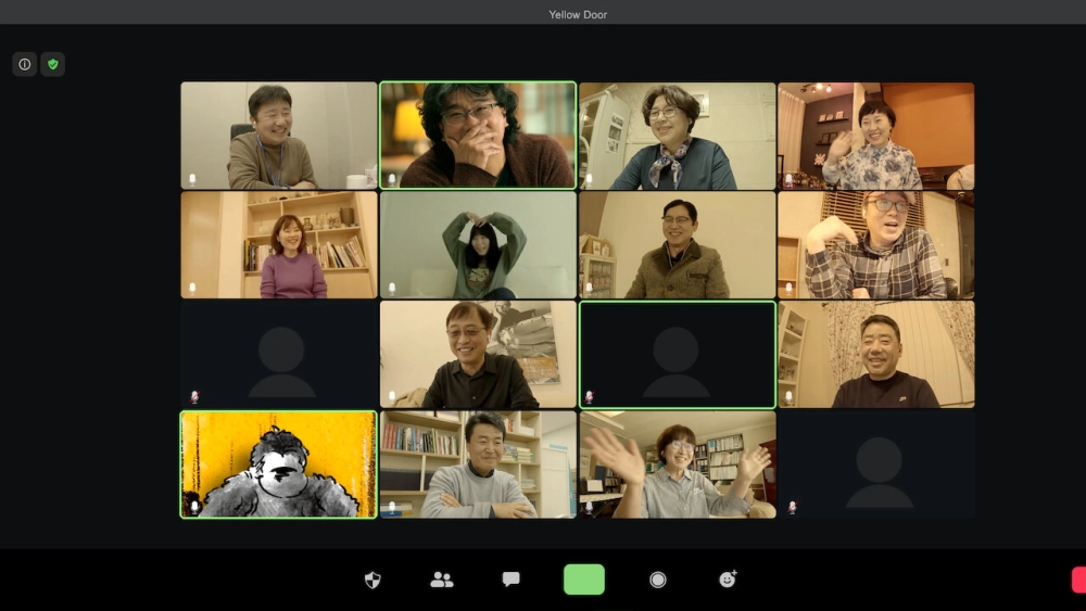 ảnh poster phim Yellow Door: Câu lạc bộ phim Hàn thập niên 90 (Yellow Door: '90s Lo-fi Film Club)