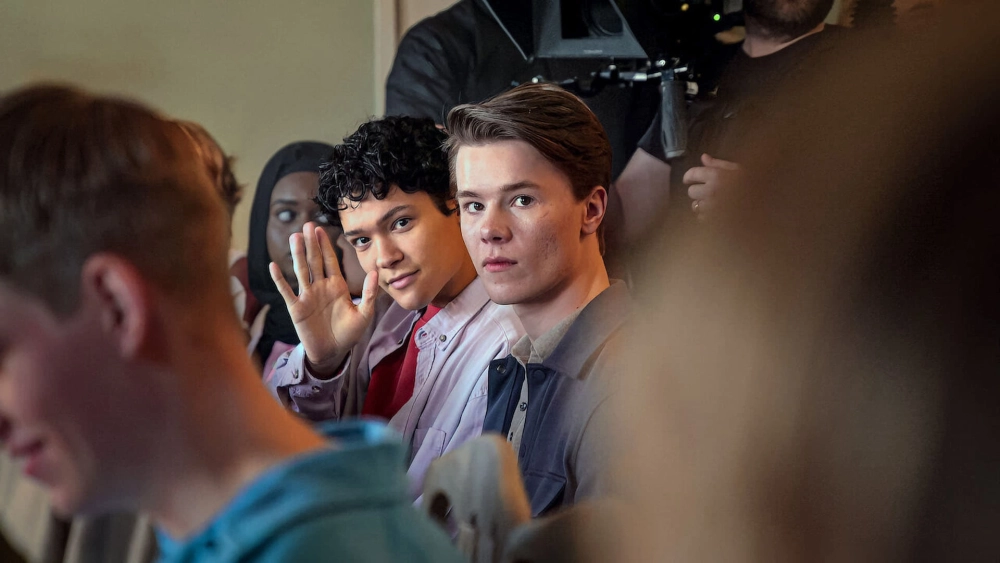 ảnh poster phim Young Royals Forever