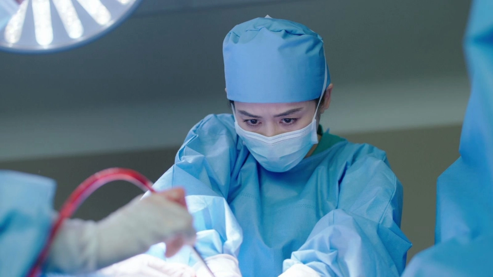 ảnh poster phim Bà Hoàng Cự Tháp