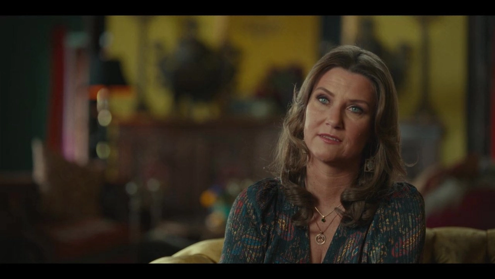 ảnh poster phim Rebel Royals: An Unlikely Love Story