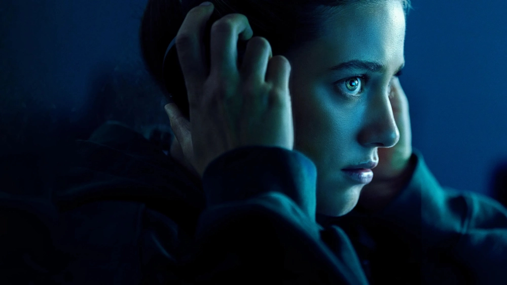 ảnh poster phim Bóng Ma Cõi Mạng