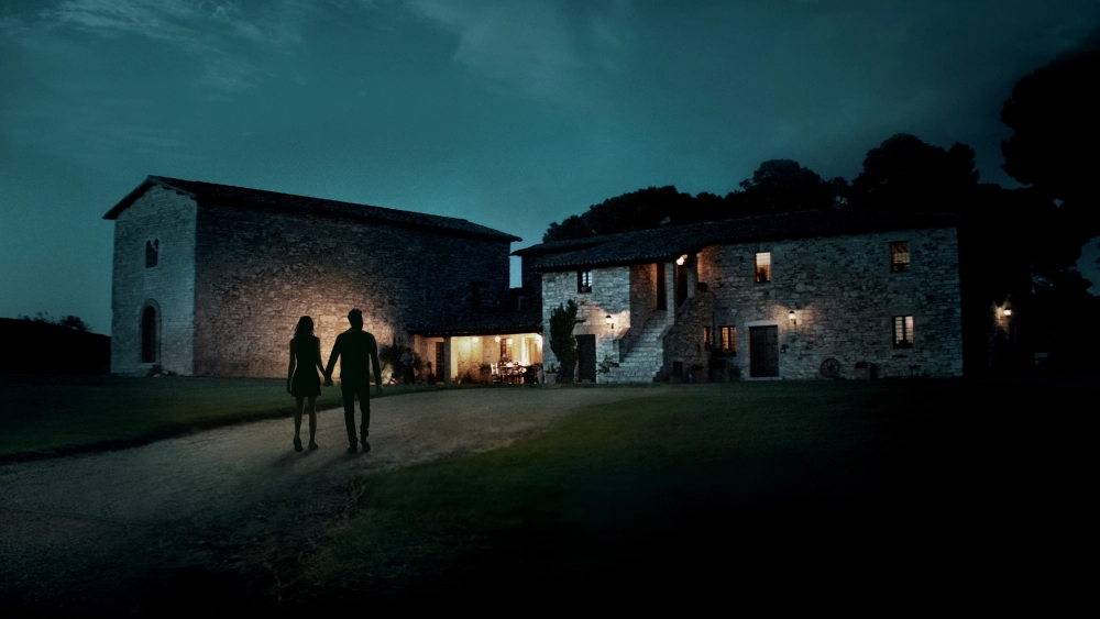 ảnh poster phim Ngôi Nhà Cạm Bẫy